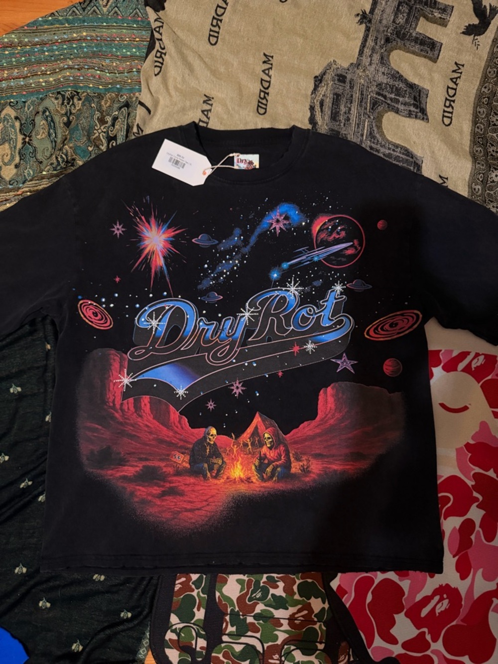 Dry Rot black space tee
